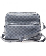 LOUISVUITTO DAMIER GRAPHITE（ルイヴィトン ダミエグラフィット）イオ N45252