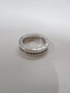 ブルガリ ビーゼロワンのダイヤ付きリングを買取
