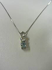 プラチナ製ダイヤモンドつきネックレス買取