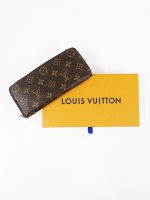 LV 財布　買取