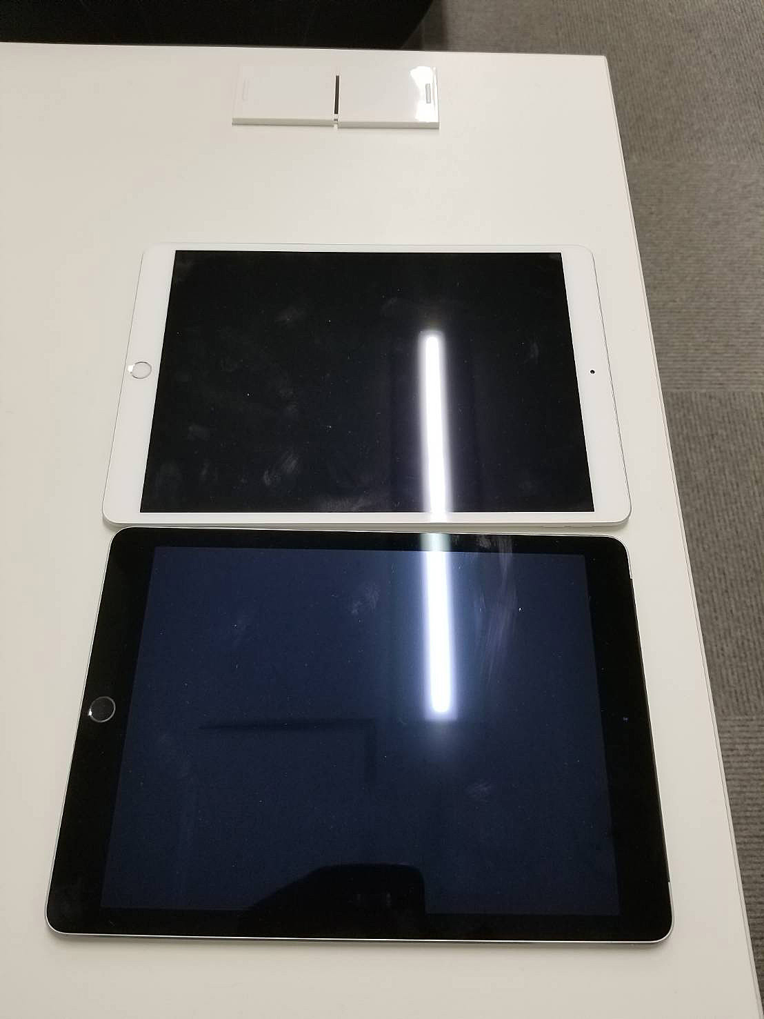 iPad　社外品パーツとの見比べ