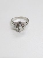 プラチナ　ダイヤ付きリング